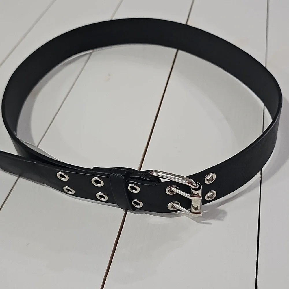 Target Black Belt Boy's Size L